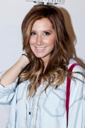 http://thumbnails40.imagebam.com/12664/930a25126637070.jpg